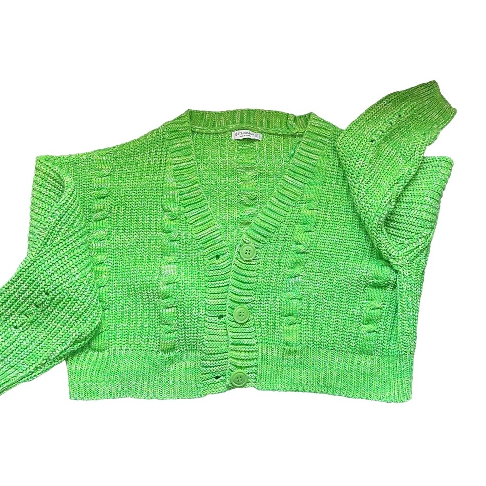 Stradivarius Bright Green Knit 3 Button  Cardigan Sweater. Size XS